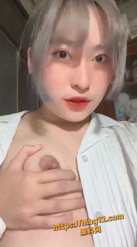 462X832