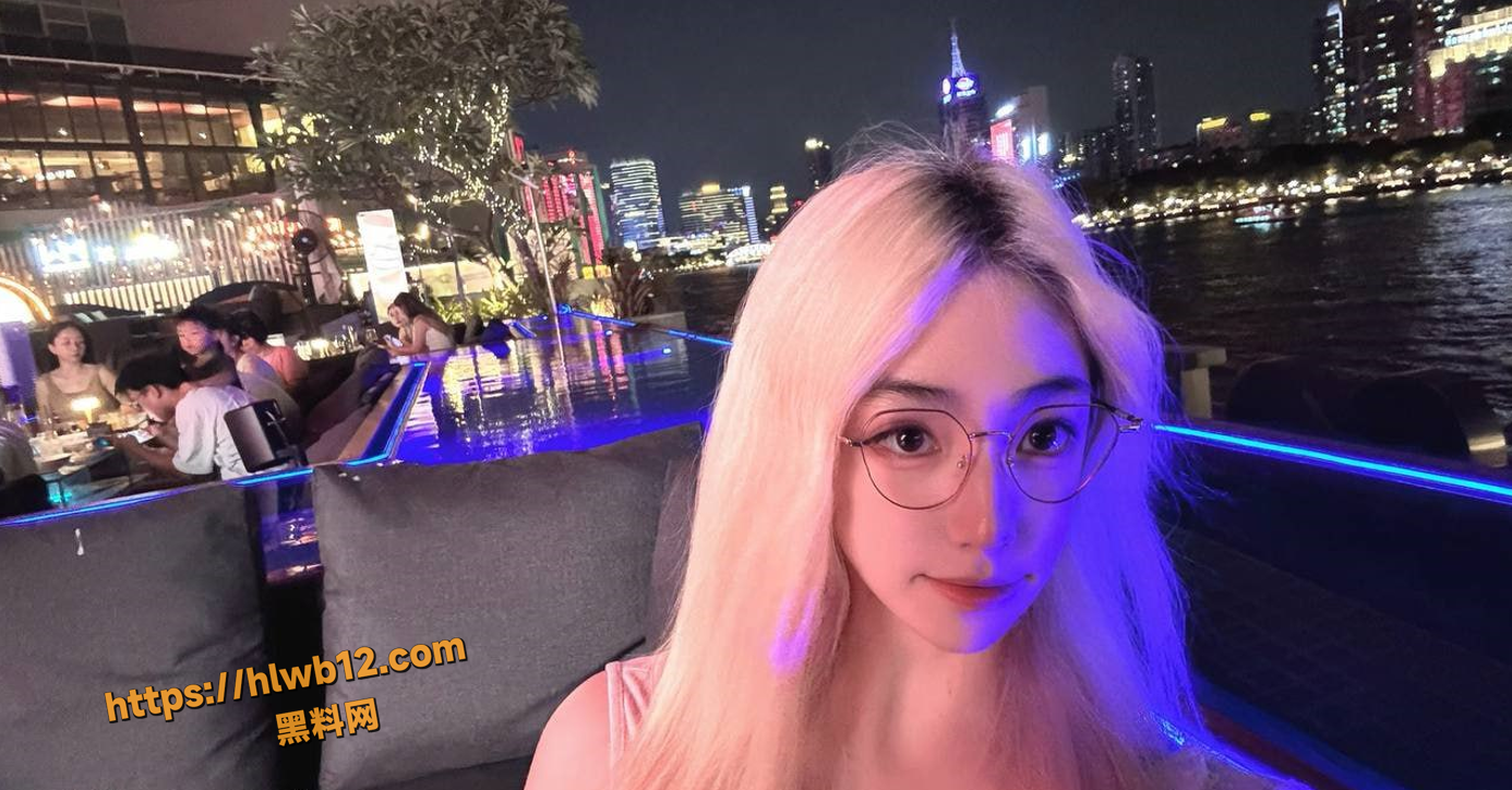 QQ20251202112108
