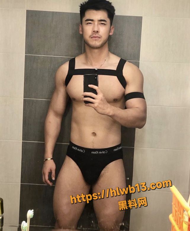 QQ20251206183134