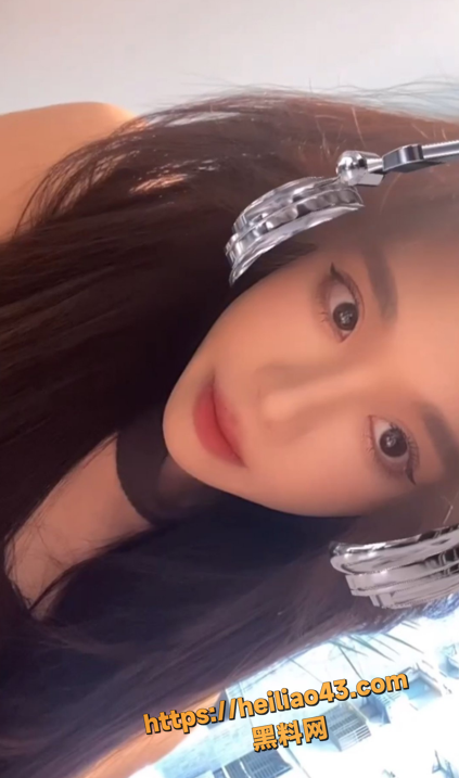 QQ20251224212307