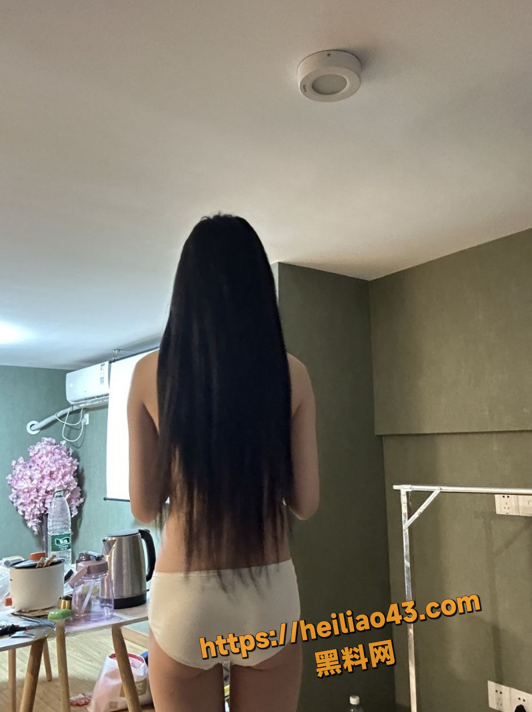 QQ20251225152040