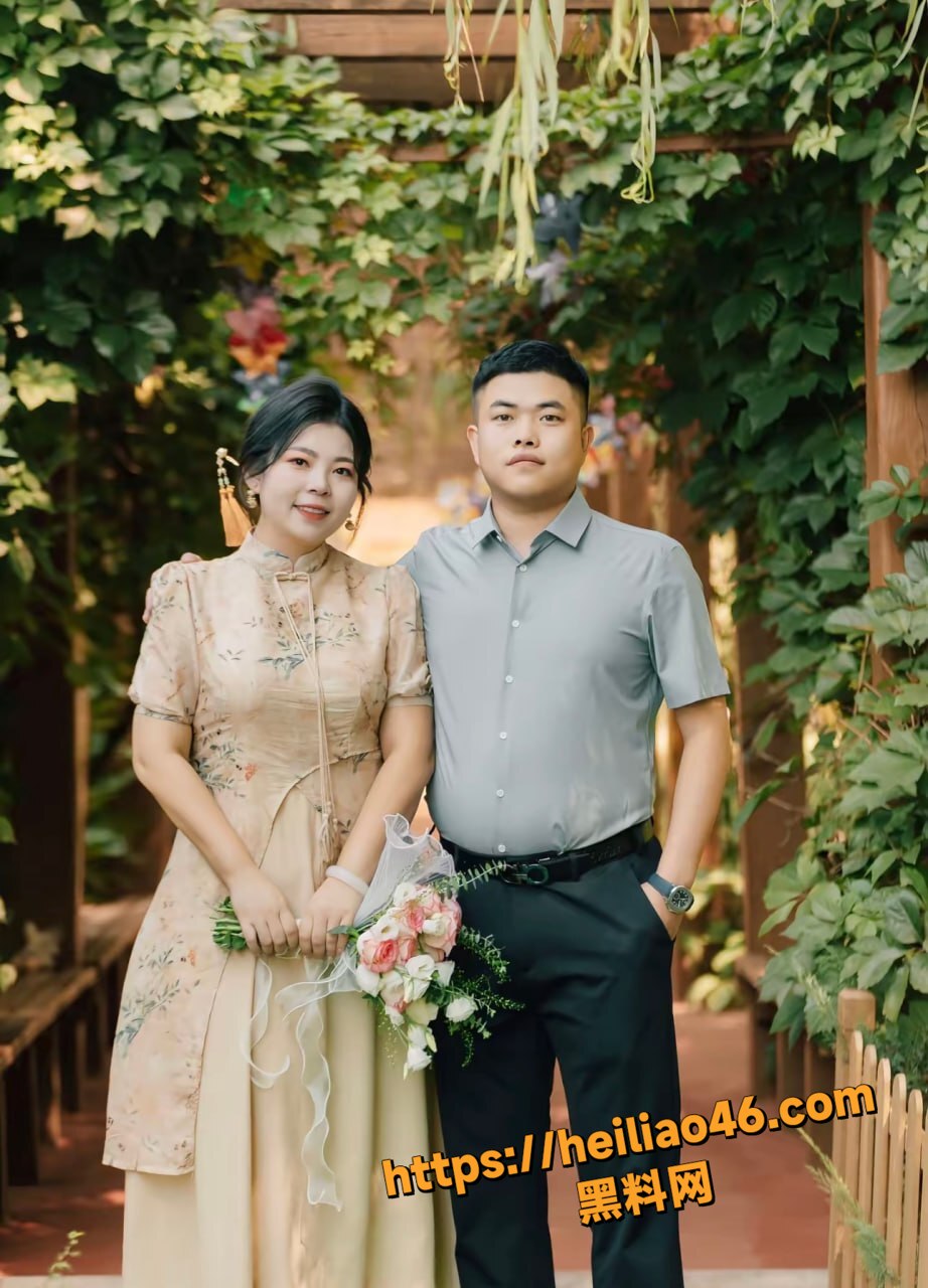 苏雅田婚内出轨男同11
