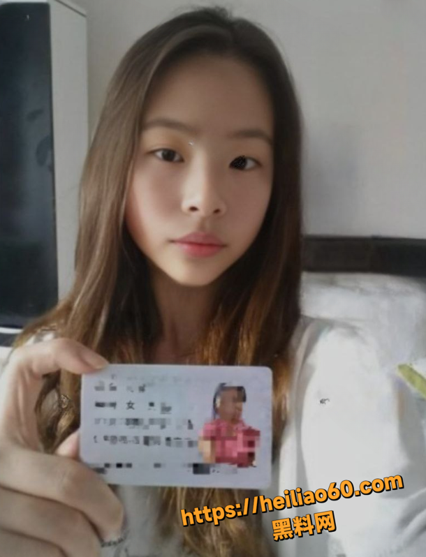美乳翘臀4