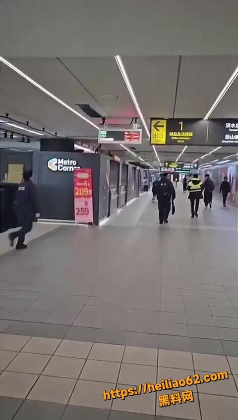 台北持刀狂徒中山站被擒3