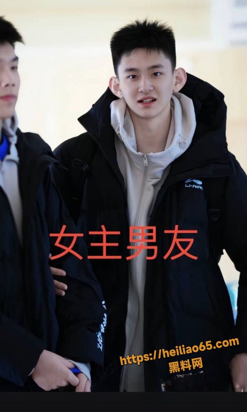 抖音百万网红 晗少 李逸晗 曝光前男友 丛睿言 酒店出轨队友女友 骚扰女生证据实锤