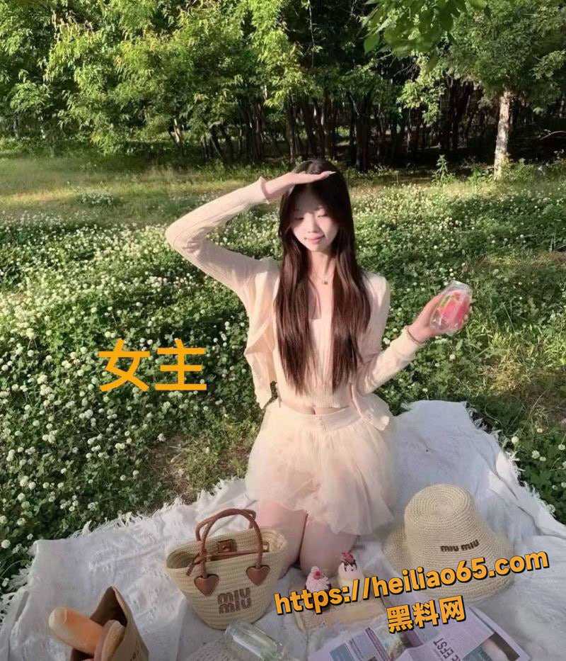 抖音百万网红 晗少 李逸晗 曝光前男友 丛睿言 酒店出轨队友女友 骚扰女生证据实锤