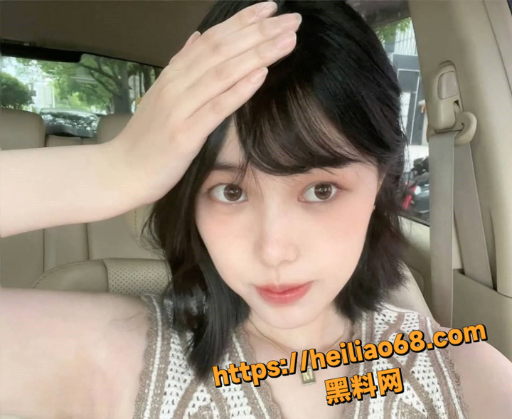 南京女大学生自慰视频3
