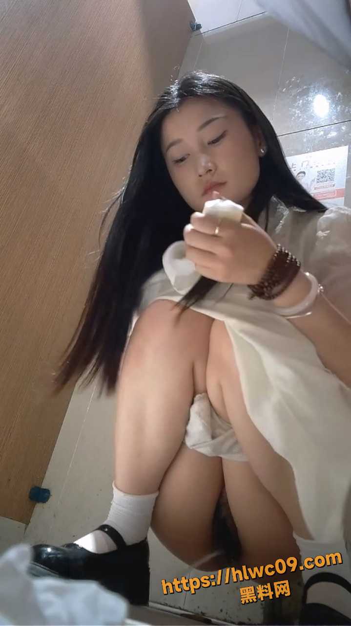 厕拍