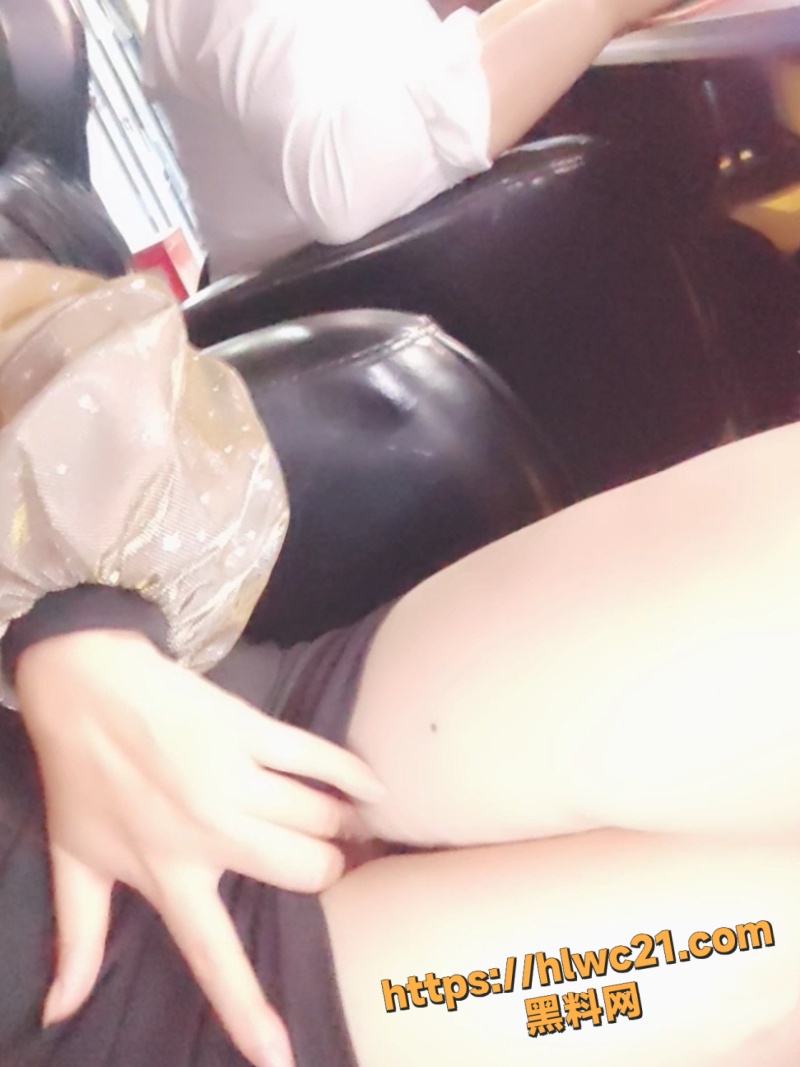 妩媚婷儿户外勾引合集3