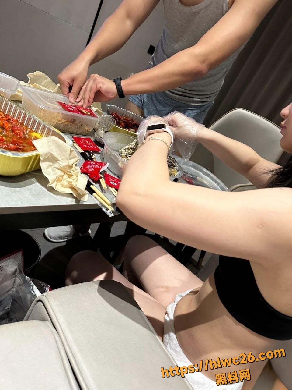 武汉淫妻喵咪最新福利1