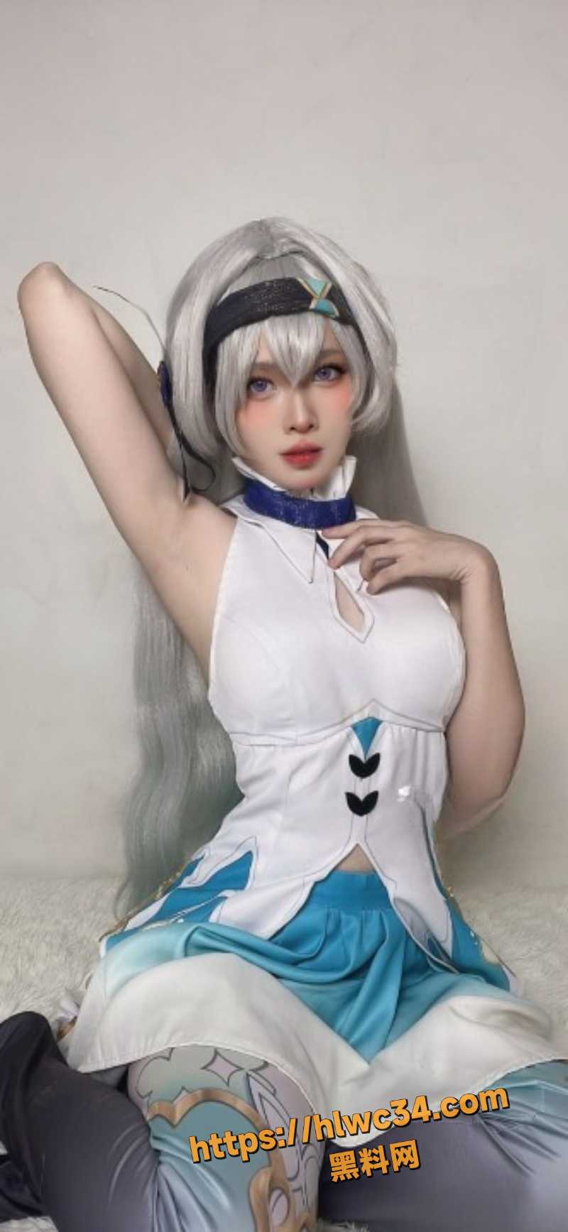 DreamlikeUwU自慰视频3