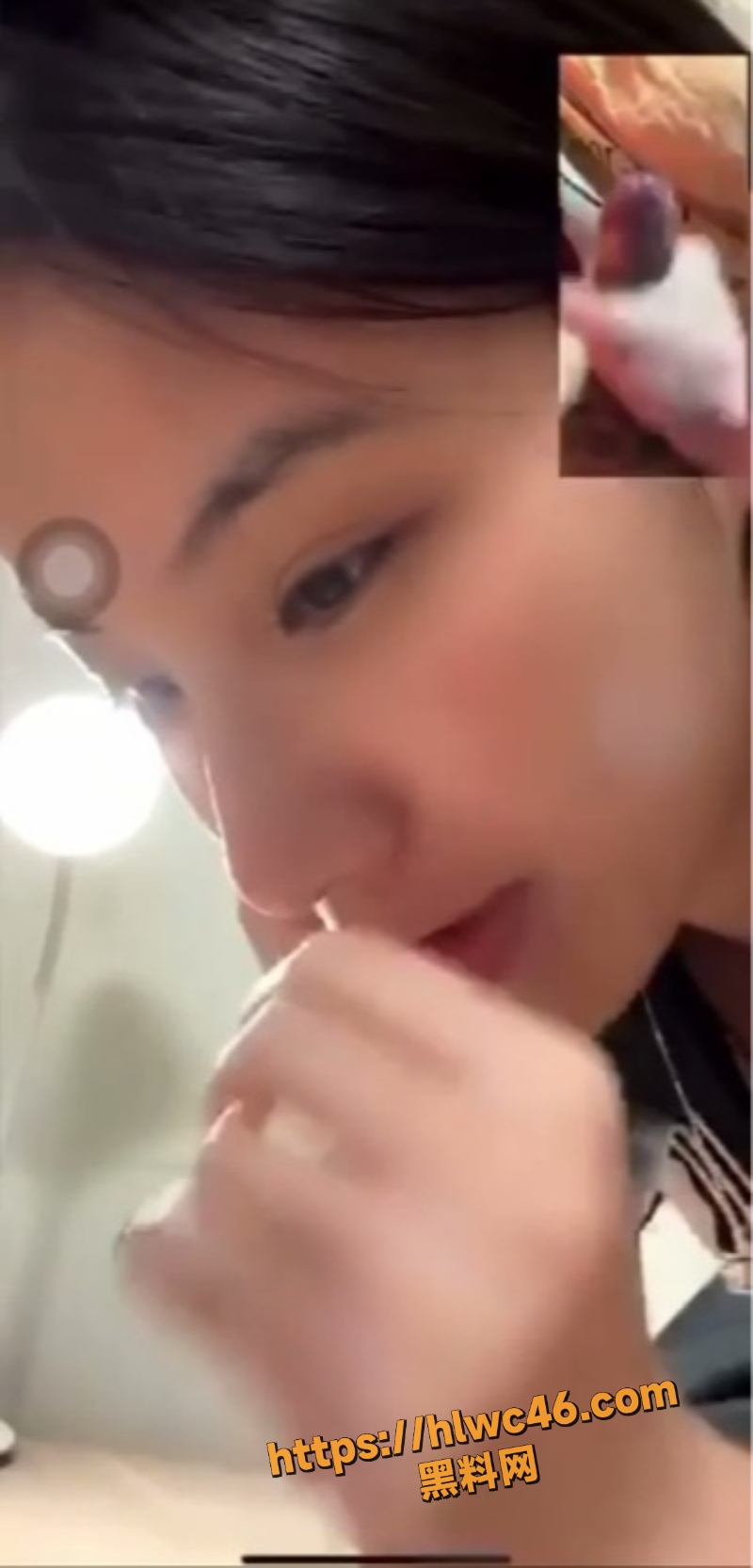 亲亲小渝裸聊视频流出4