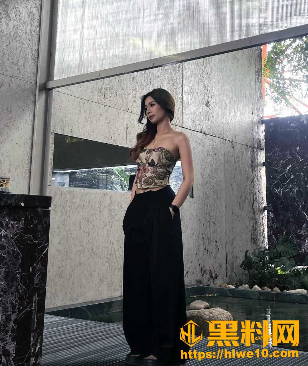 美女